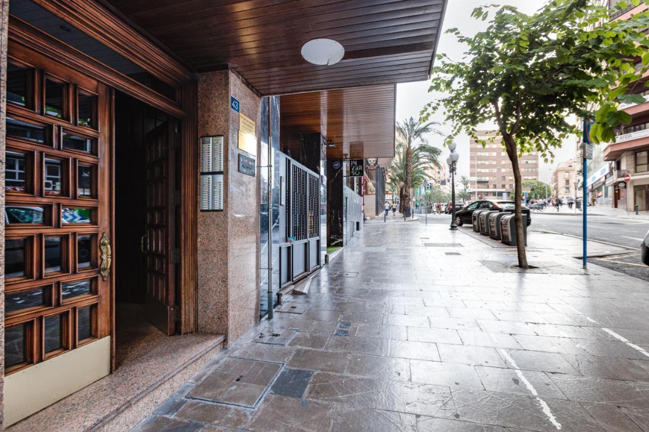 Rambla 43 Apartment Alicante Luaran gambar
